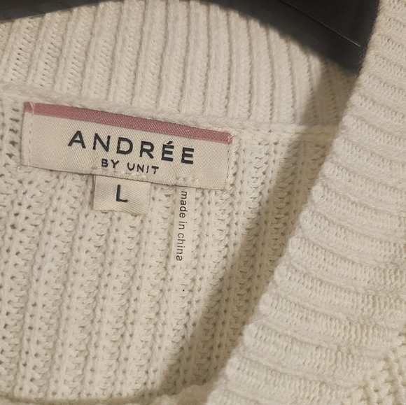 Sweater - Picture 2 of 2